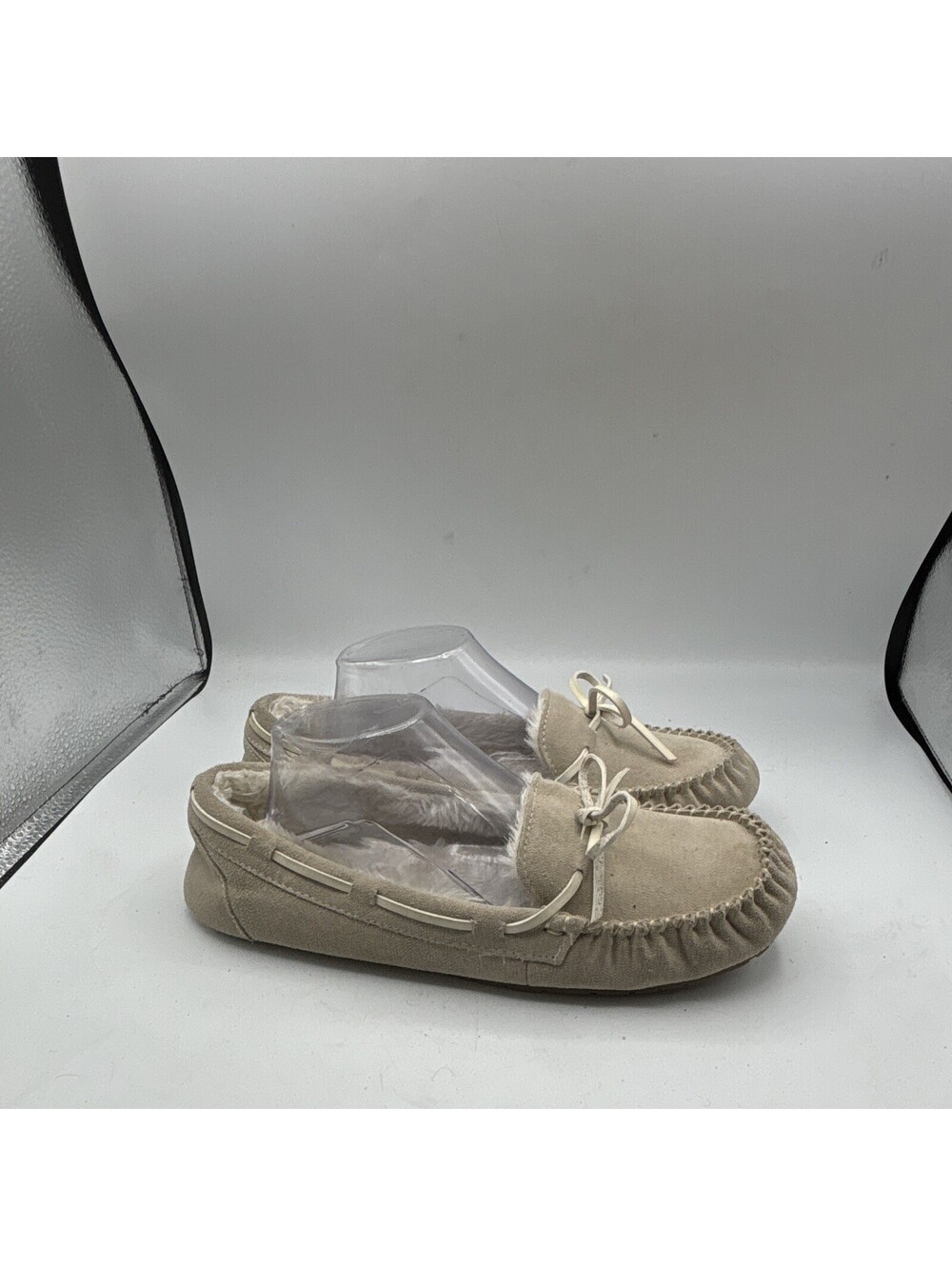 Stars Above Womens 11 Beige Suede Moccasin Slippers Faux Fur Lined Bow